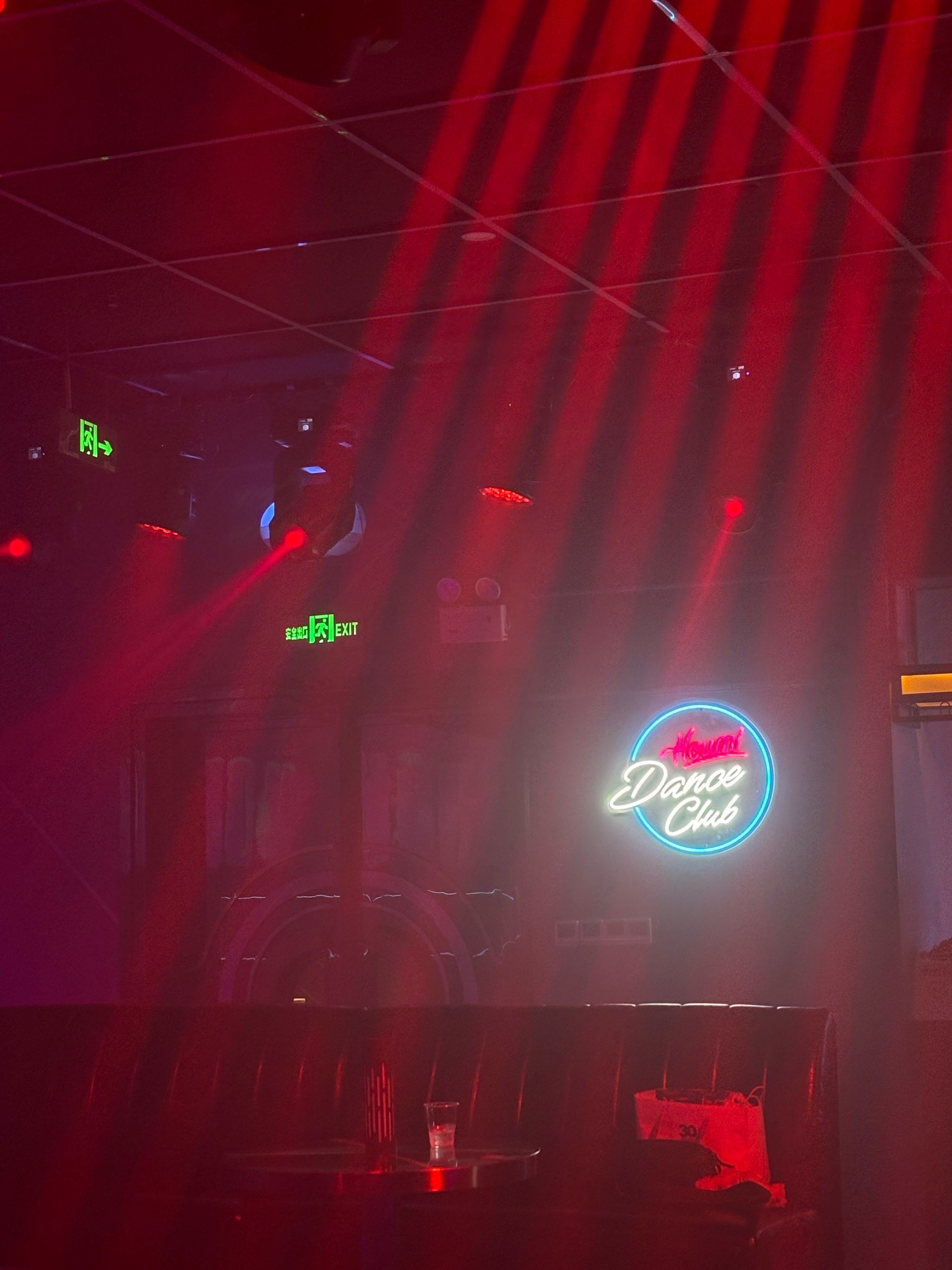 韶关商务ktv引领商务ktv新模式-仁化县ktv预定